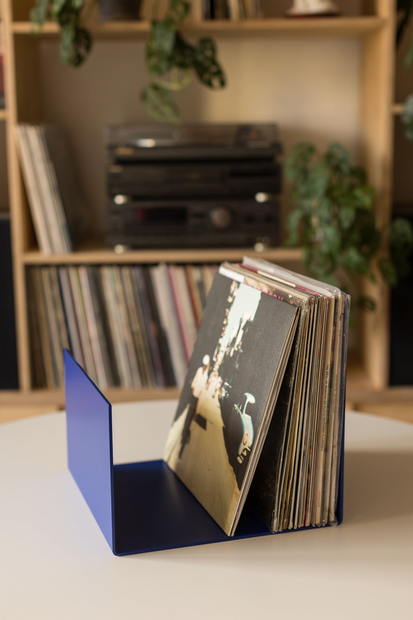 Metalowy stojak na płyty winylowe, czasopisma, albumy